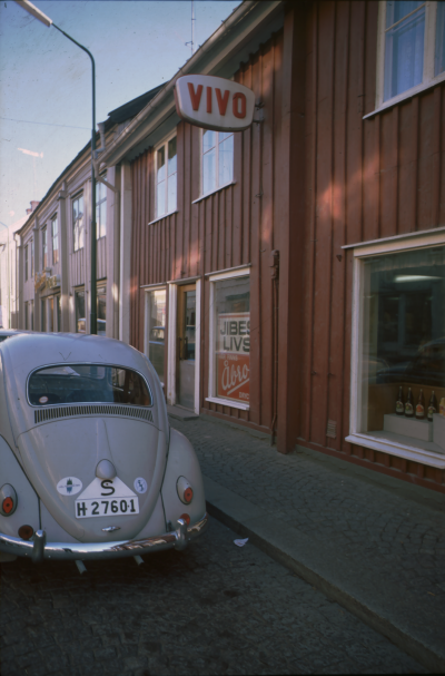 Storgatan 
Jibes Livs Vivoaffär

090512/KG