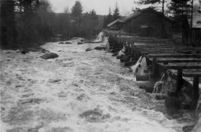 Vårflod vid Ösjöfors 1940