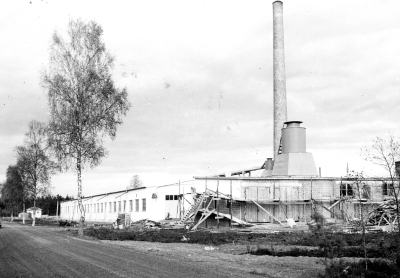Vimmerby Byggnadssnickerier sedan Skandinaviska fönsterfabriken sen Starfönster.      