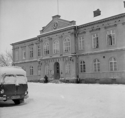 Torget
- Stadshotellet -

Dok.110404/KG