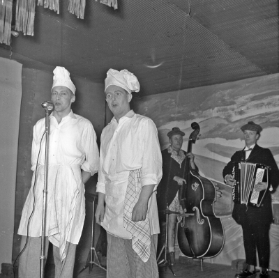 Frödingerevyn

Dok.110531/KG