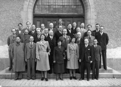 Wahlberg 4:a från höger bakre raden