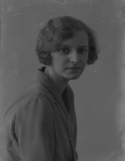 Fröken Vera Werner - Karlberg, Vimmerby



Dok.080218/RS