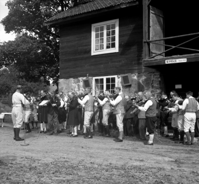 Spelmansstämma i Linneryd

Dok.110223/KG