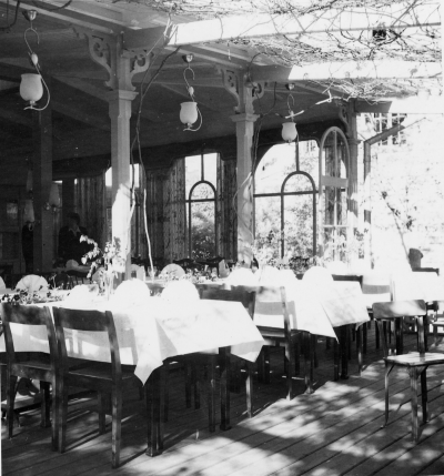Hotellträdgården 1940-talet.  T.E