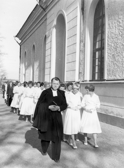 Konfirmation

Dok.100527/KG