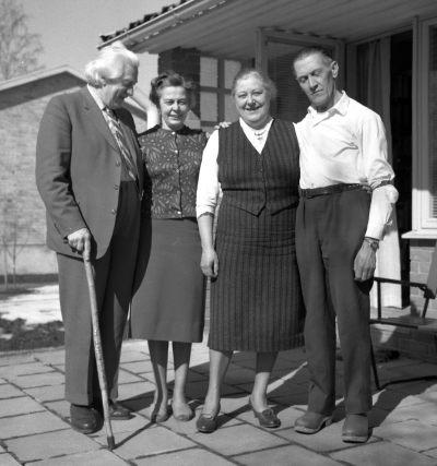 Från vänster 1. " Pelle Näver " Josef Högstedt 4. Thorvald Eriksson

Dok.110210/KG