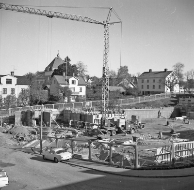 Domus bygger nytt

Dok.111019/KG