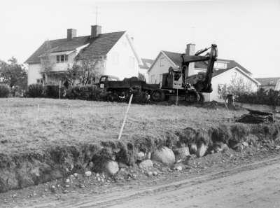 Gatan vid pensionärshemmet sänkes. 