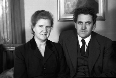 Ester o Anders Bladh