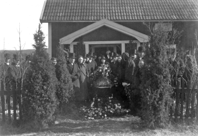 Begravning
Mejerist Johansson


Dok.080701/RS