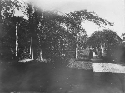 Knabbarp
Sigrid Wahlberg, Gustaf-Adolf och Kerstin

Dok.090701/SJ