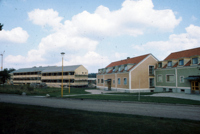Folkhögskolan tillbyggnad av hus

090504/KG