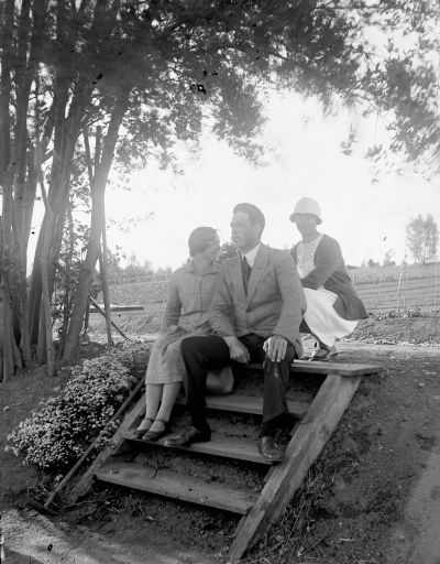 Hällebacka

Många av bilderna i mappen Hällebacka kan lika gärna vara tagna kring Lidhem Locknevi.