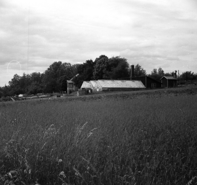 Hällebacka handelsträdgård

Dok.110615/KG