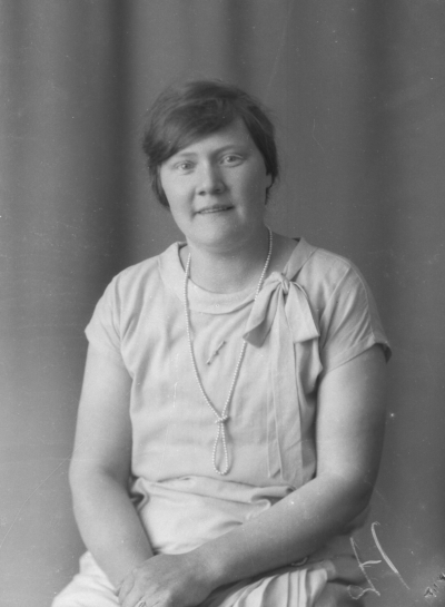 Alida Rönn, 
Överkulla, 
Majmarknad i Vimmerby.



Dok.080402/RS