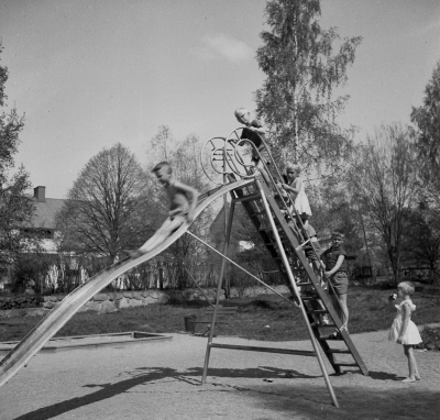 Kungsparken
- lekplats -

Dok.110408/KG