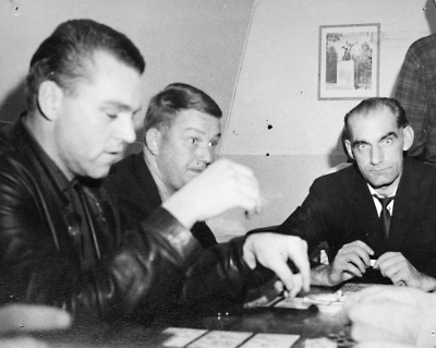 Från vänster 2. Berggren, journalist  3. Erik Pettersson.     