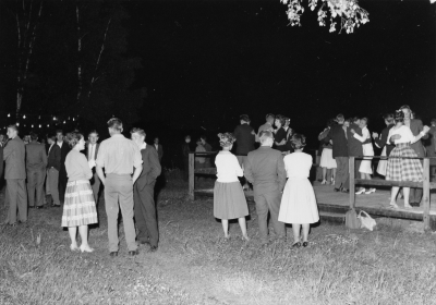 Dansbanan vid Nossenbadet 
Shells fest

Dok.100603/KG