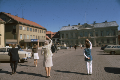 Torget 
Domus 
Stadshotellet 

090512/KG
