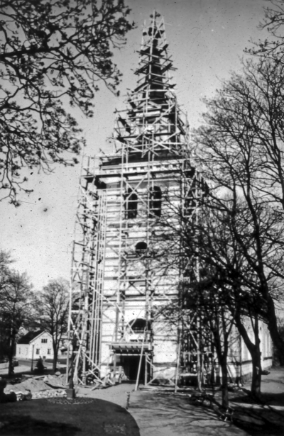 Vimmerby kyrka under restaurering

090420/KG