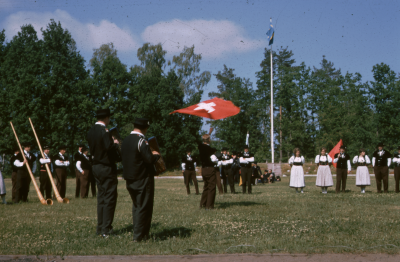 Folkdansare musikanter från Schweiz 

090506/KG
