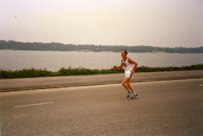Allan Jonssons egen dokumentation: " Ett kort där jag sprang VT-milen i Västervik. Ett mycket trevligt lopp som jag sprang ett tiotal år.