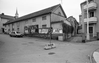 Kvarteret Näktergalen 
Rönnbärsgatan