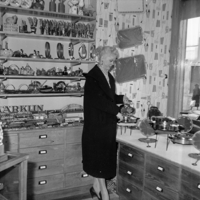 Interiör från Bälters affär

Dok.100601/KG