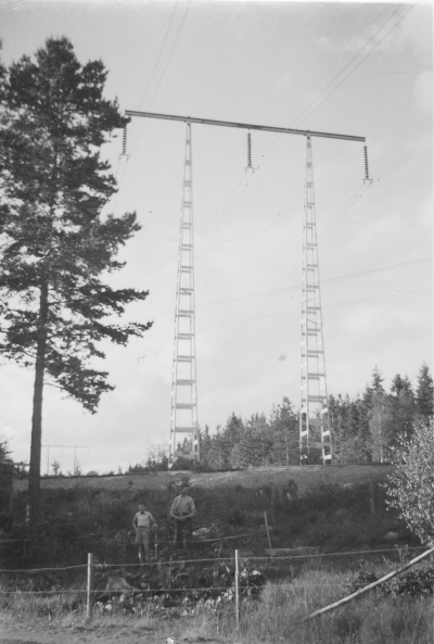 2 juli 1952 någonstans mellan Uppsala och Säter
Nya 380 kilowoltledningen
