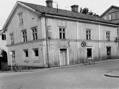 Bursieska huset Sevedegatan 37. 
T.E
