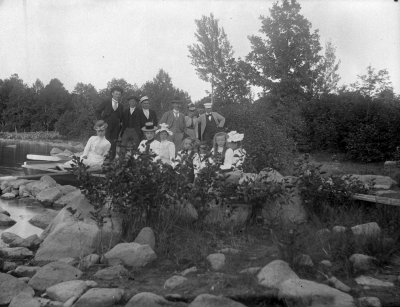 Knabbarp båtstället

Löfgren
Jonsson 
Alin ( post..... )
August Karlsson
Halling
Sigrid Wahlberg
Anna Karlsson
Kerstin Wahlberg
Tekla Karlsson
Ingrid Forsell ( Gerdin )
Gusaf Adolf Wahlberg
Nanny Wahlberg
Britta Wahlberg
Ingeborg Forsell ( Samuelsson )


