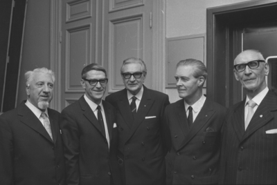 fr,v
1. Nils Ståhl
2. Per Möller
3. Rudolf Eklund
4. Rikard Karlsson
5. Robert Karlberg ,alla från V-by
