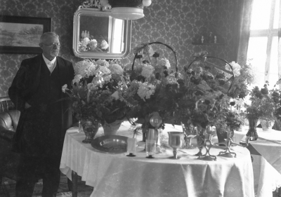 Borgmästare / Byggmästare eller ännu troligare Bryggmästare Johansson
Åbro


Dok.080701/RS