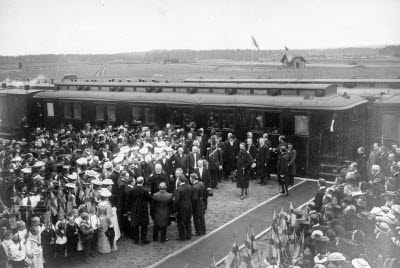Järnvägsinvigningen. 1. Oscar II, 2. Kronprins Gustaf , 3. Odencrantz.