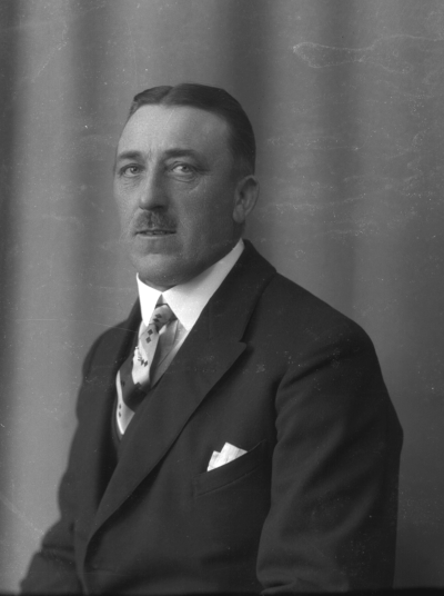 Albert Karlsson



Dok.080422/RS