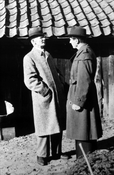 Skräddare Claes Ekberg.   

090409/KG