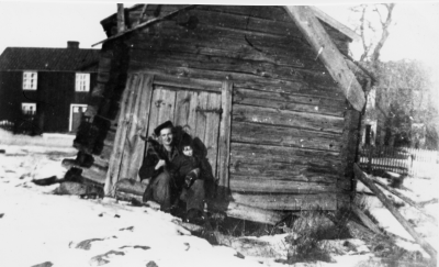 1) Nils Holm, från Ryssby 2) Sten Karlsson  1943      