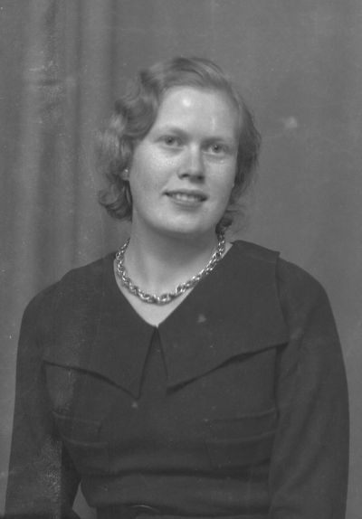 Rosa Lindkvist



Dok.080602/RS