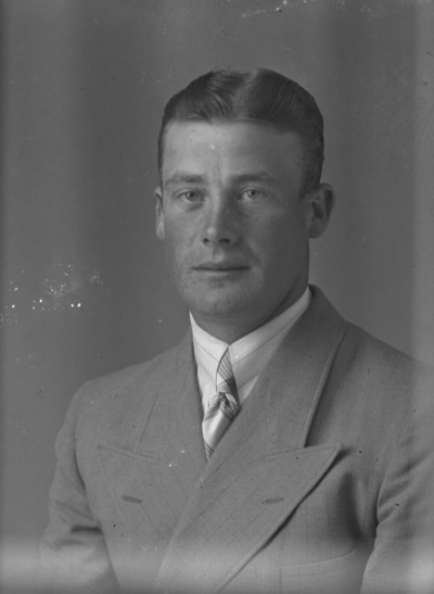 Holger Andersson



Dok.080701/RS