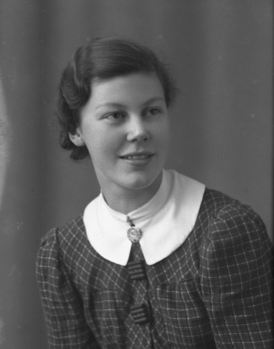 Fröken Hammarlund



Dok.080429/RS