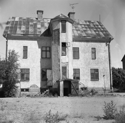 Storgatan
- Tunaborg -
Storgatan 74, sett från gården Byggdes 1920. Revs 1979 -

Dok.110401/KG