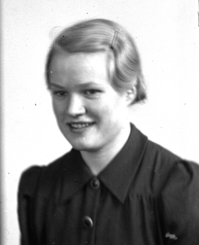 Tage Sandberg (flicka)



Dok.080407/RS