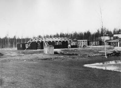 Lundgatan, Barnstugan under byggnad. 