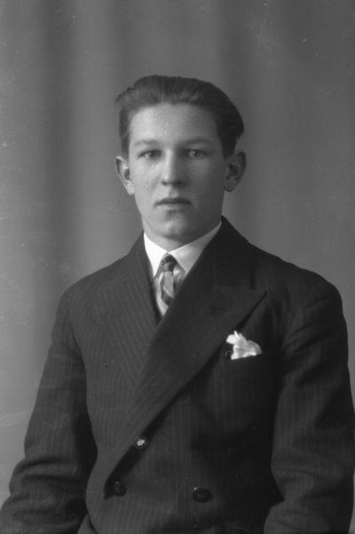 Holger Rosén
Hultsfred



Dok.080402/RS