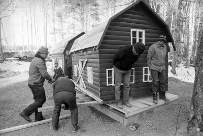 Sagobyn börjar byggas