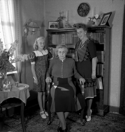 Erik Johanssons familj 

Dok.111101/KG