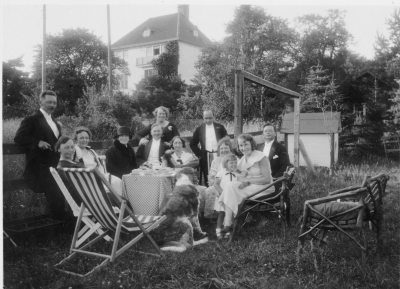 Igelboda 9 juli 1932. En strålande varm sommardag då vårt bröllop stod.