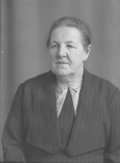 Fru (kassör) Karlsson



Dok.080422/RS