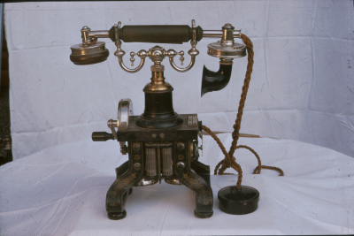 Telefon flätad sladd

090520/KG